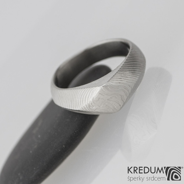 Kovan snubn -zsnubn prsten damasteel - GRADA, rky  - velikost 52, ka od 4,5 do 6,5 mm