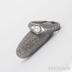 Kovaný prsten damasteel s pravou perlou - Gracia - dřevo - velikost 54, šířka 6,5 / 4 mm, lept 75% zatmavený a přeleštěný