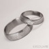 Snubní prsten damasteel - Prima + diamant 1,7 mm, struktura dřevo, lept 75% světlý