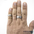 Prsten kovaný - Draill titan - matný - šířka 9,5 mm a 6,5 mm na ruce