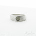 Zsnubn prsten s vlatavnem - Siona damasteel + vltavn natural 5 mm, struktura devo, lept svtl stedn, profil B - vel. 49,5, ka 6 mm hlava a 3,5 mm v dlani - k 5926