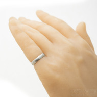 Klasik - matn - Kovan nerezov snubn prsten - velikost 51, ka 4 mm - produkt SK3130