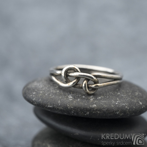 Loop Silver Patina - Stříbrný prsten, SK1569
