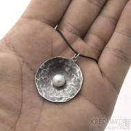 Pearl wheel white - Kovan pvsek z nerezov oceli s perlou, SK2549 (2)