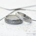 Run kovan snubn prsteny damasteel - Prima, devo, profil B, tlouka stedn - vel. 61, ka 5mm, lept svtl stedn, diamant 2mm + vel. 65, ka 6mm, lept stedn tmav - k 5017