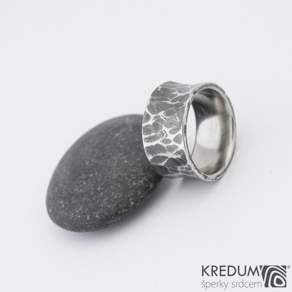 Rafael - Kovaný nerezový snubní prsten, SK1168