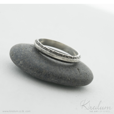 Retro snubní prsten 2 Vlnky stříbro s patinou - SK3804