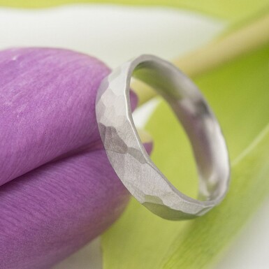Natura nerez - matný - kovaný snubný prsteň z chirurgickej ocele