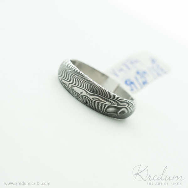 Siona devo - Kovan snubn prsten z nerez oceli damasteel, V4874