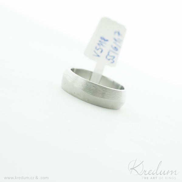 Fici - kovan snubn prsten z nerezov oceli, V5118
