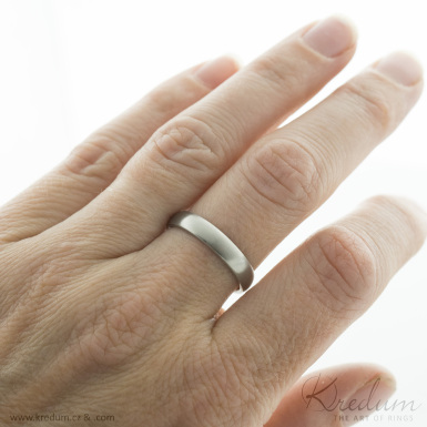Prima nerez matný - kovaný snubní prsten z nerezové oceli, V5147