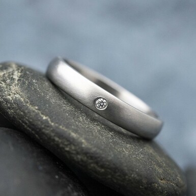 prsten Prima nerez a diamant 1,5 mm - matný, velikost 55, šířka 3,5 mm, tloušťka 1,5 mm, profil B - S1434