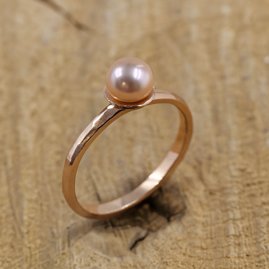 zsnubn prsten s ruzovou perlou zlato a perla marry rose od kredum art 