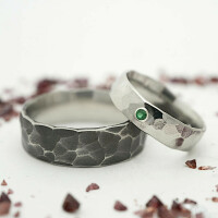 prsteny Natura - p�nsk� zatmaven�, d�msk� se saf�rem